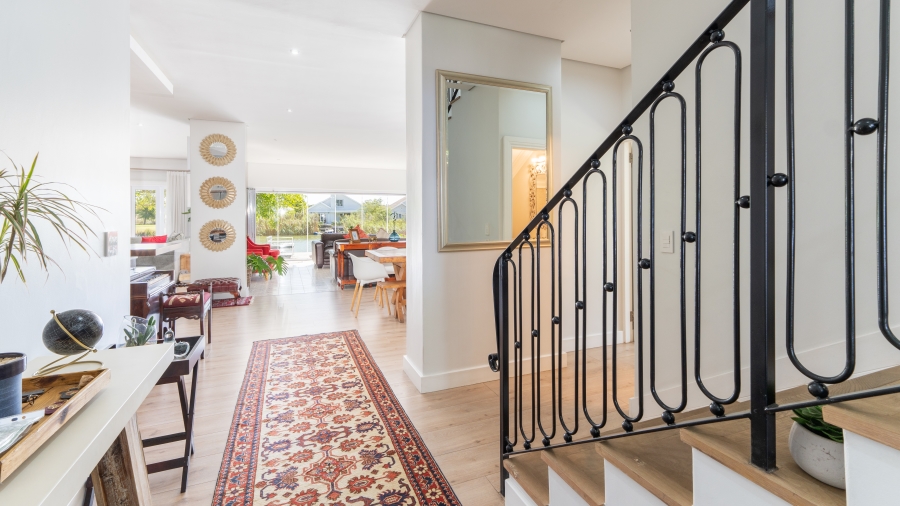 4 Bedroom Property for Sale in Val De Vie Estate Western Cape